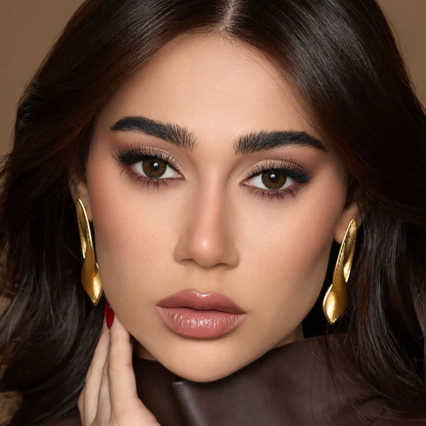 Bella Contour Hazel Plano