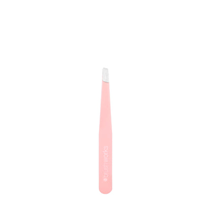 Brushworks Slanted Tweezer